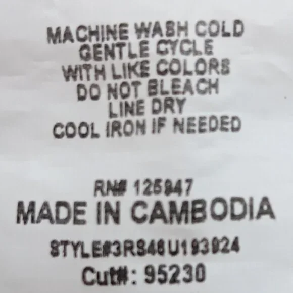 AVA & GRACE-Women's Pleated 3/4 Sleeve-SMALL-Floral-Black with White-Tan Flowers - Picture 12 of 12